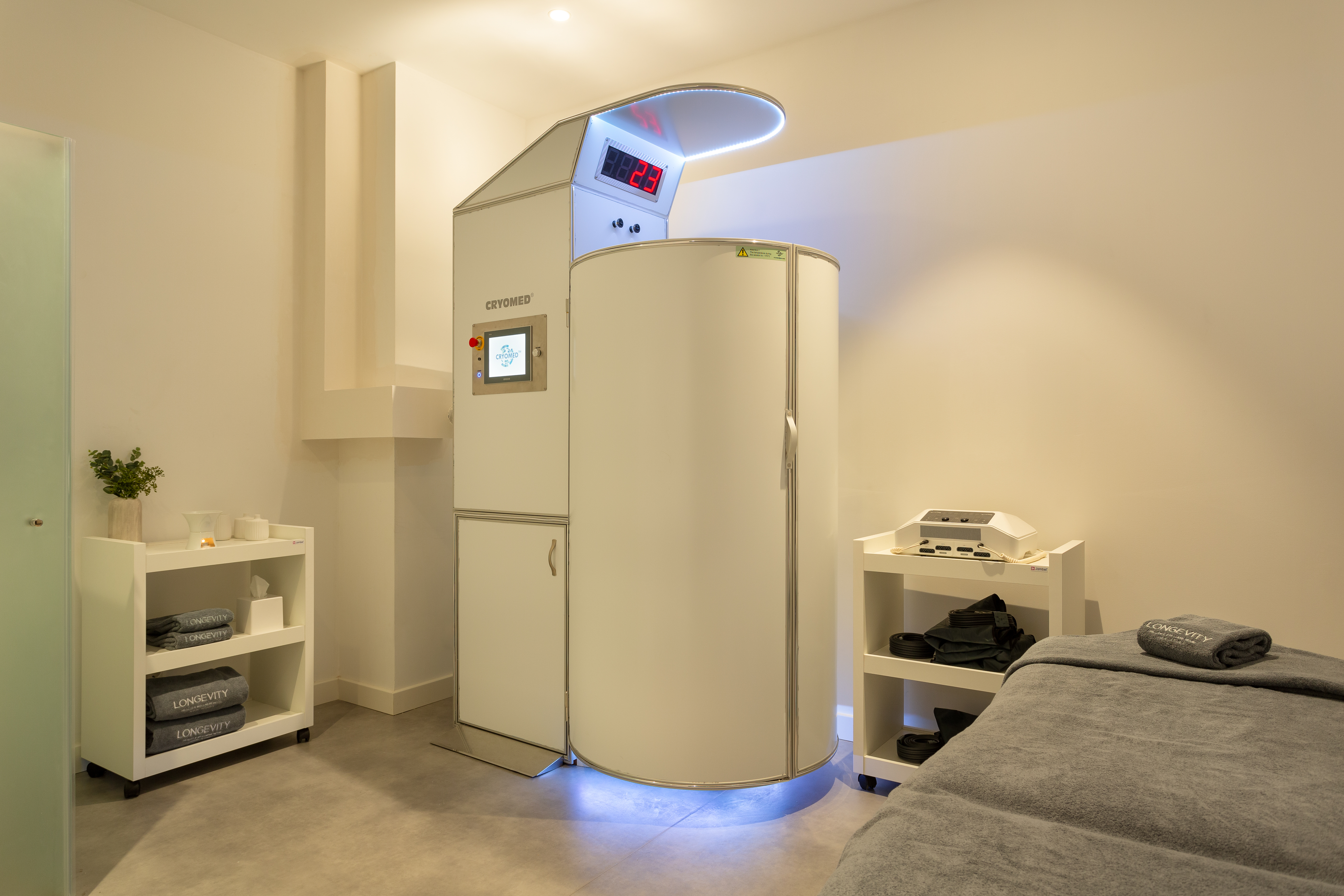 Cryotheraphy machine at Longevity Health and Wellness Hotel in Portugal